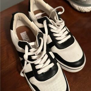 MIA Women's Black and White Sneakers
